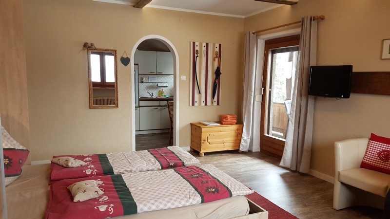 Ferienwohnung 3 – Süd-/West-Eckbalkon